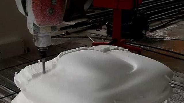 Five Axis CNC Machine for 3D Foam Cutting and Carving